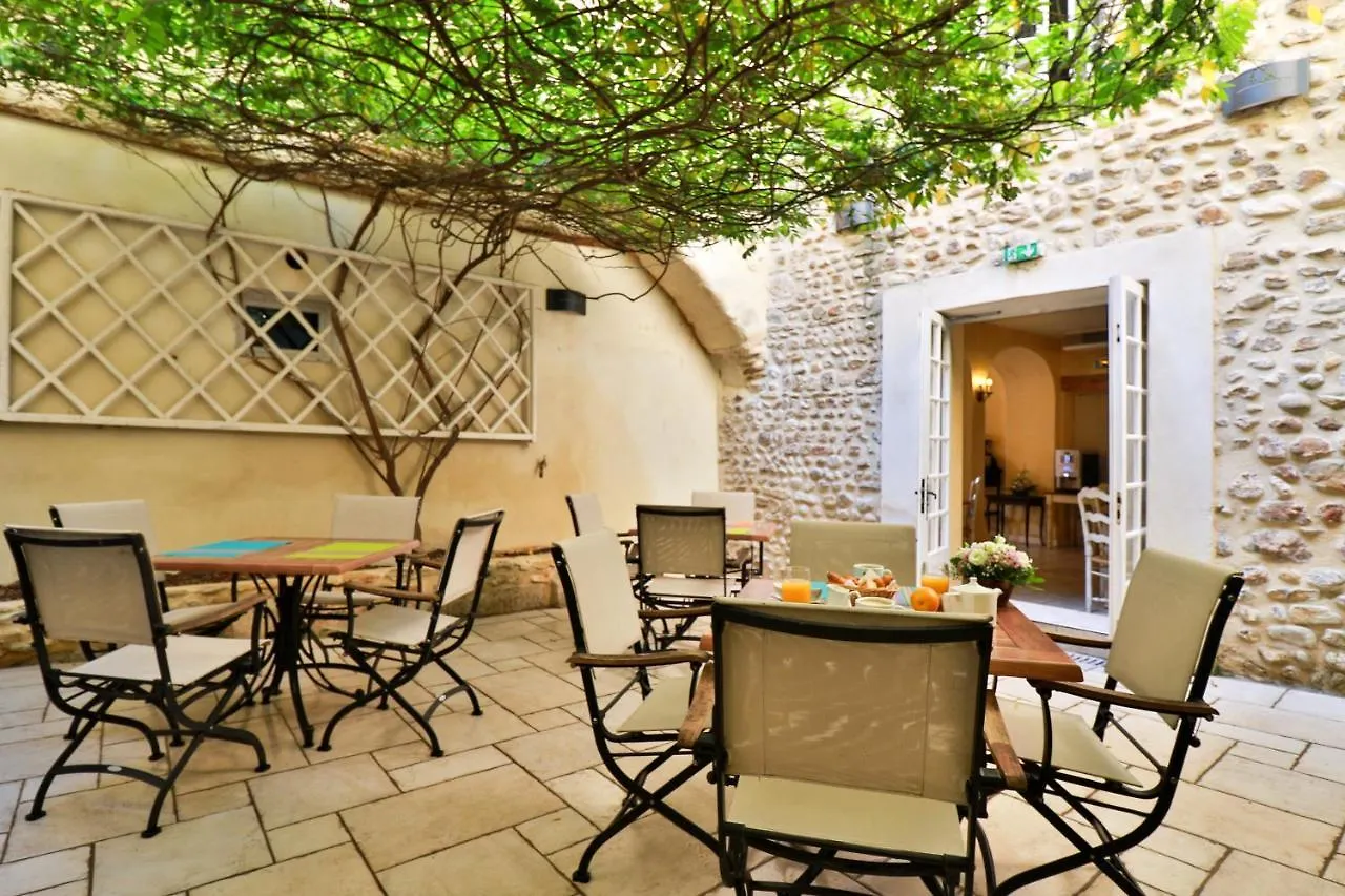 Hotel Hôtel du Midi Visan