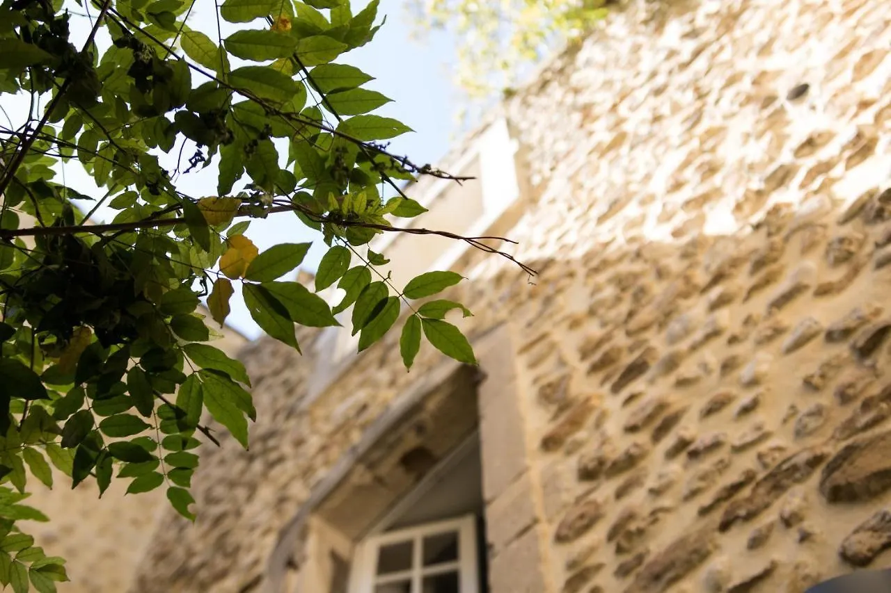 ** Hotel Hôtel du Midi Visan France
